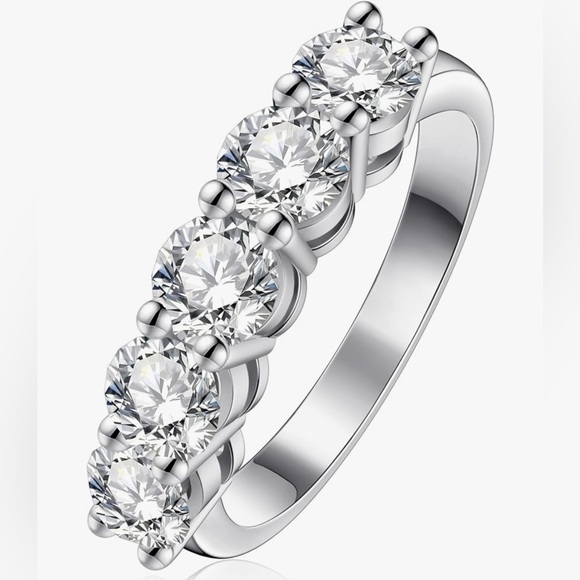 Jewelry - Sterling Silver 1.5 carat Five-Stone Moissanite Ring